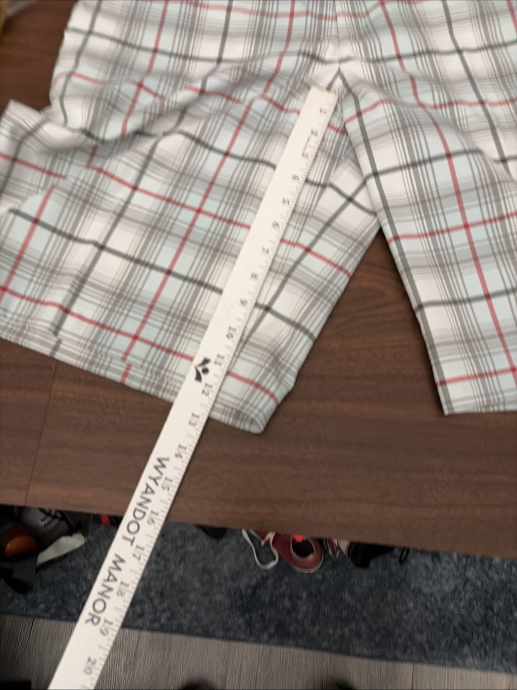 Nike Golf Men’s Plaid Shorts Size 38