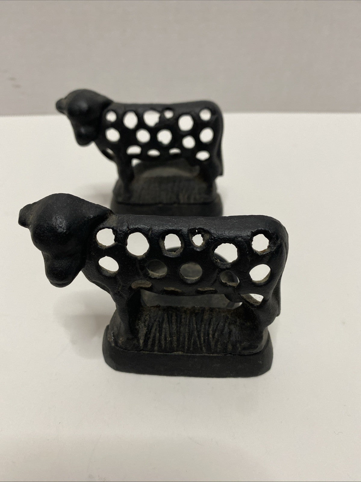 2 Vintage Cow Black Cast Iron Tea Light Candle Holder Cute Design