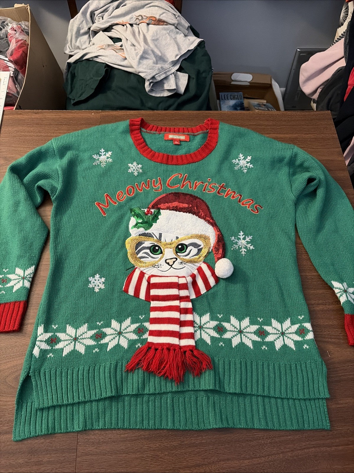 Isela Womens Meowy Christmas Sweater Cat Sequin Bells Pom Pom Multicolor Large
