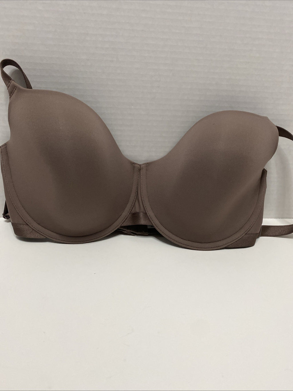 b.tempt'd Bra Size 34DDD Brown Padded Underwire Adjustable Clasp Back