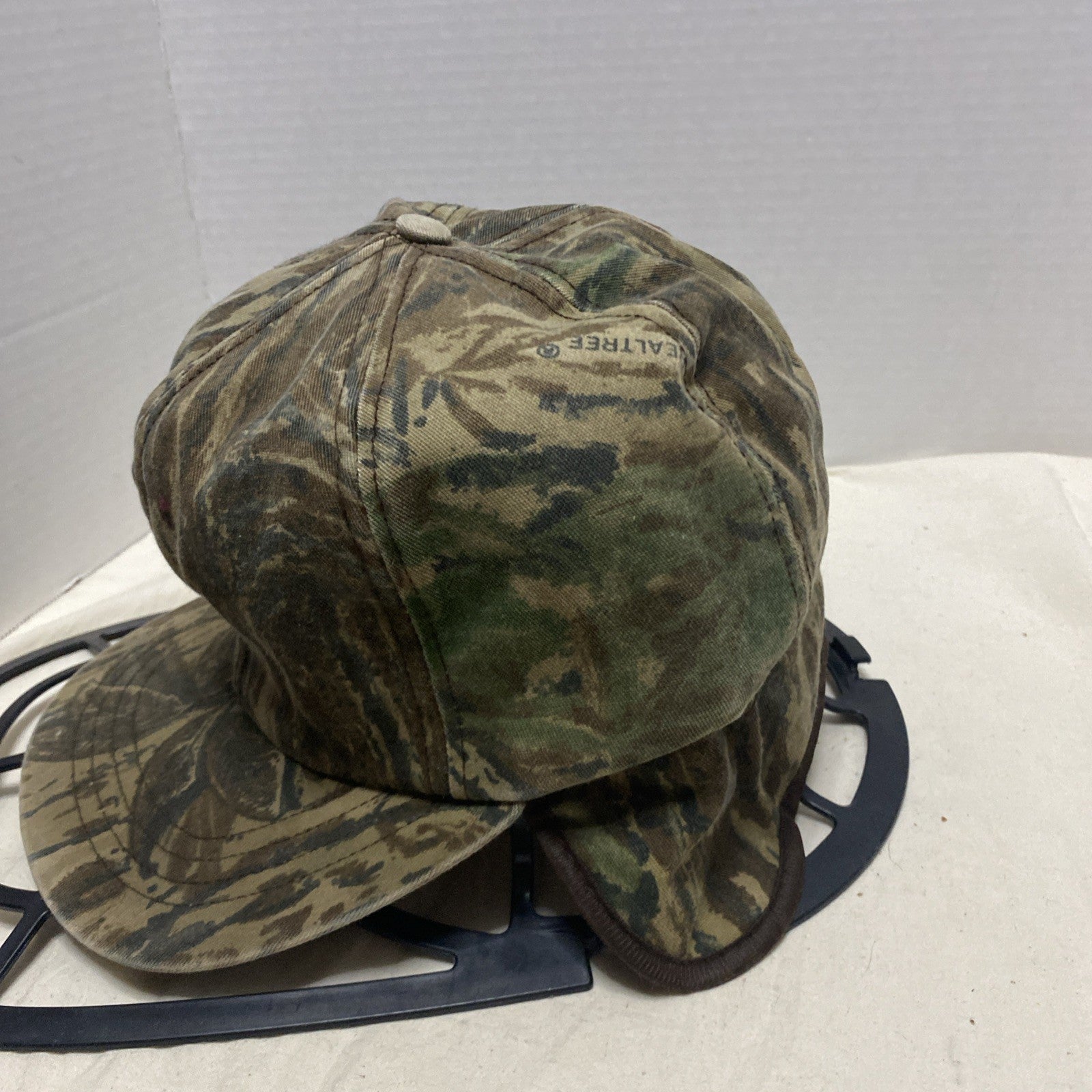 Vtg Camo Hunting Hat w Ear Flaps Made In USA Realtree Lined Large