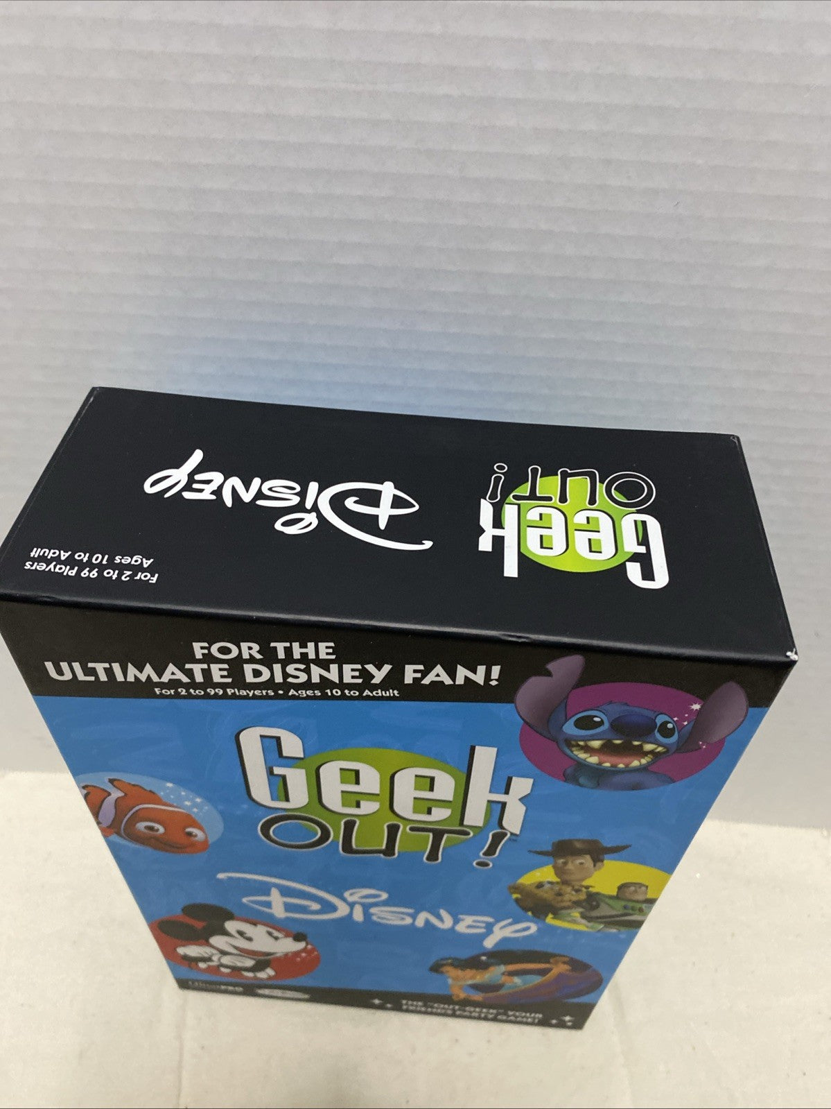 DISNEY GEEK OUT! Trivia Party Board Game Complete