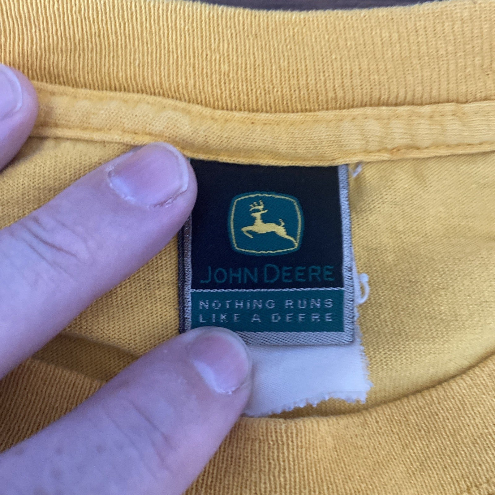VTG John Deere Nothing Runs Like A Deere T-Shirt Yellow 2XL Men's Free Shipping