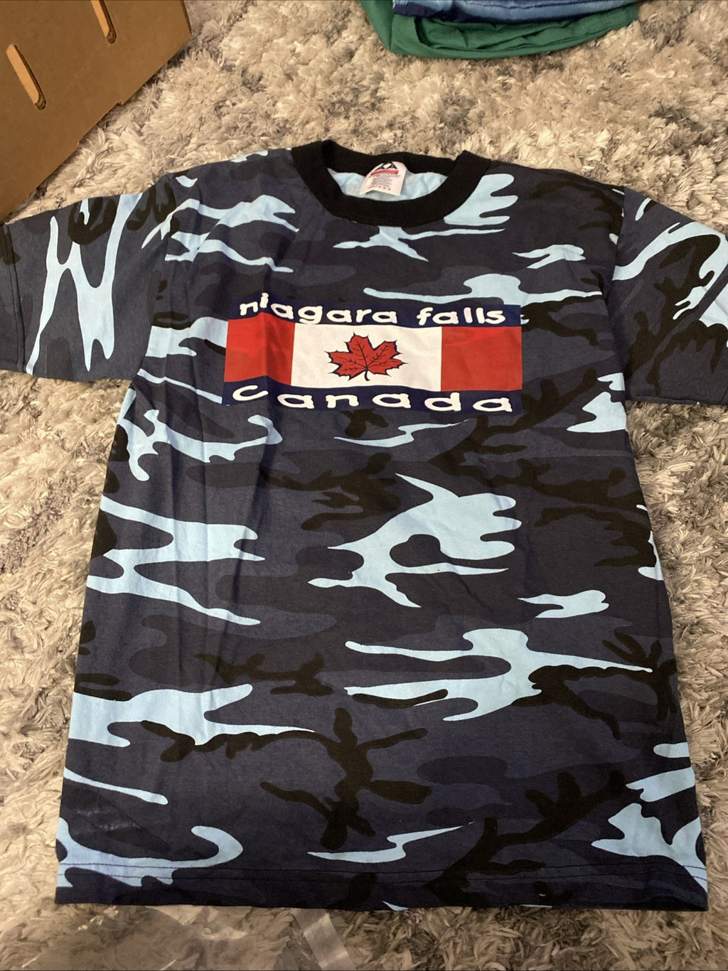 Niagara Falls Canada adult medium short sleeve T-shirt blue camouflage