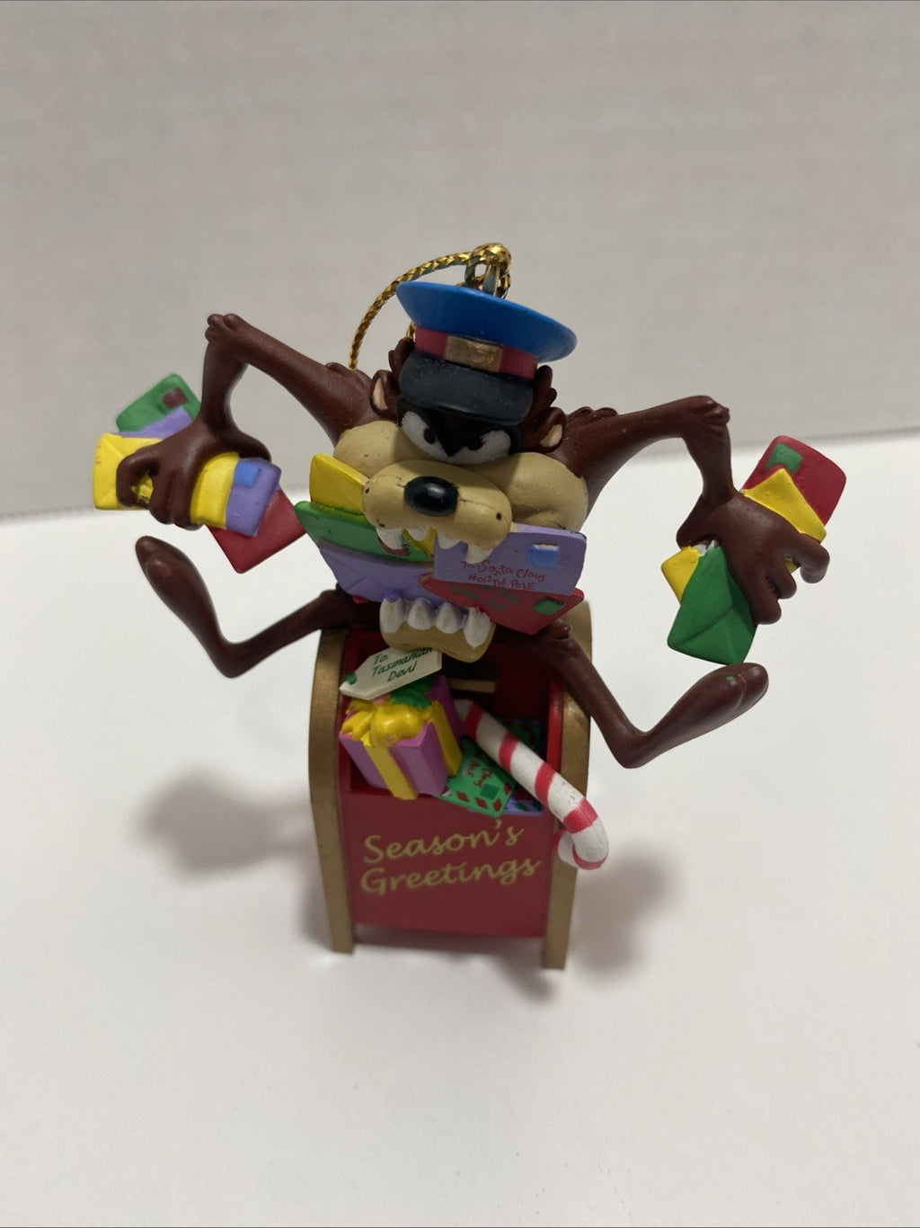 1996 Warner Brothers Tazmanian Devil Christmas Ornament Postman Taz