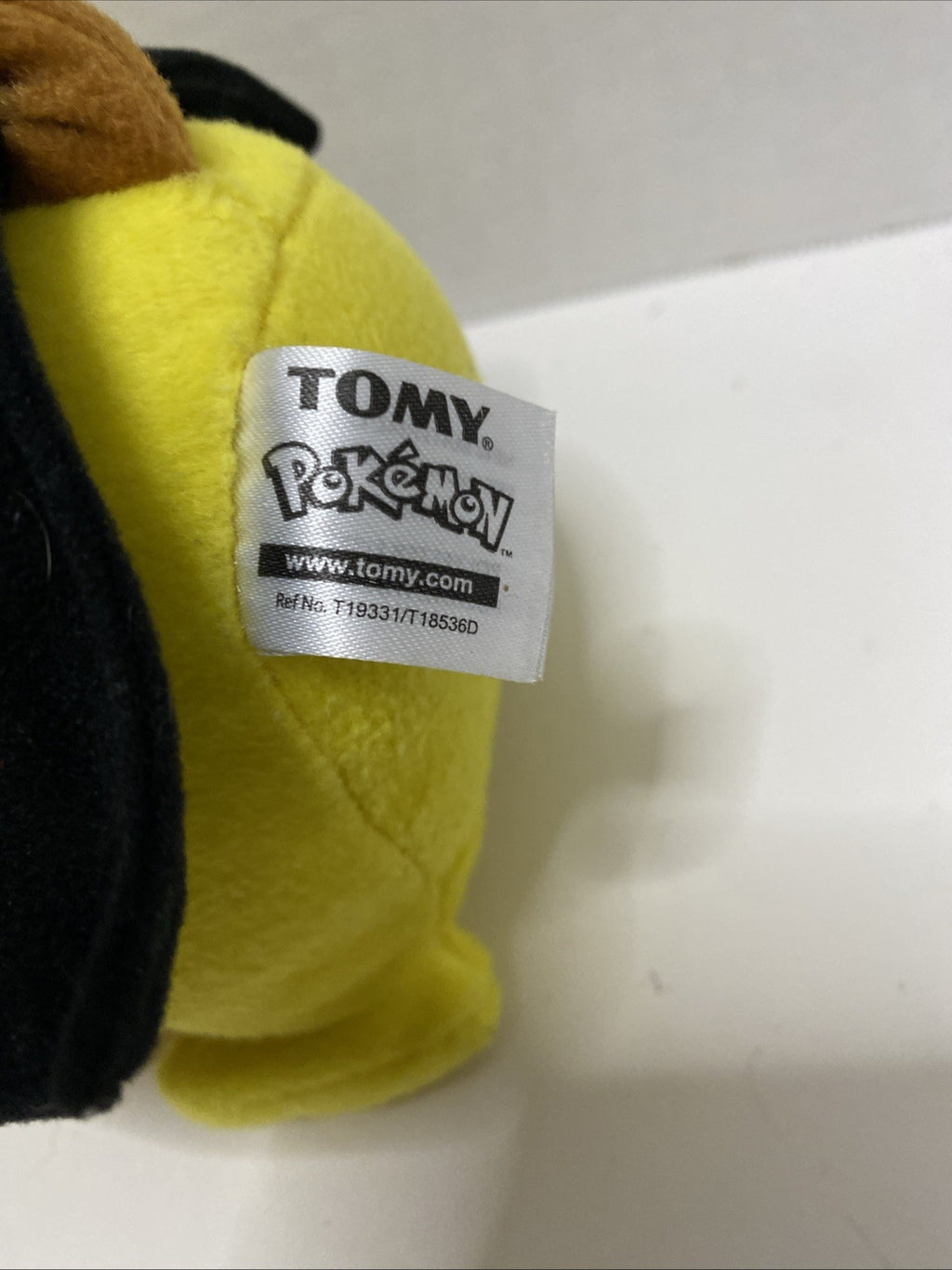 2017 Pokemon Halloween Witch Hat Pikachu Plush