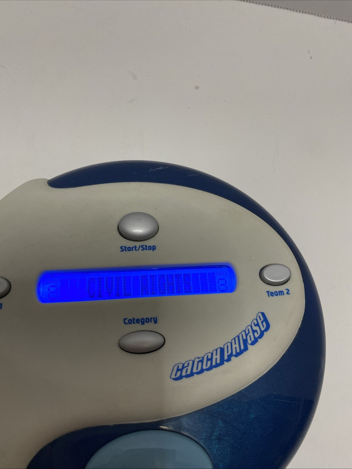 CATCH PHRASE by Parker Brothers Hasbro Electronic Party Game 2009 White Blue