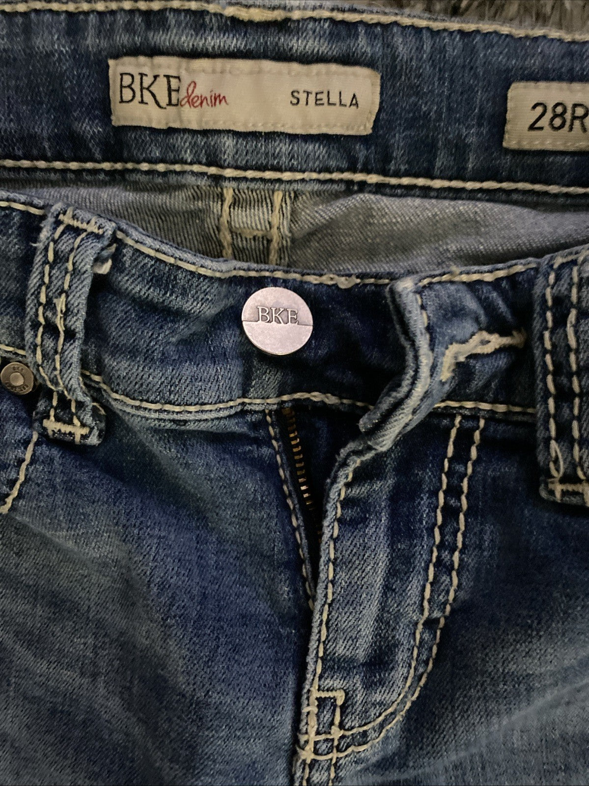 BKE Stella Women’s Low Rise Bootcut, Size 28Rx31 1/2 Blue Jeans