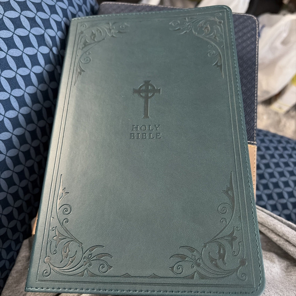 NRSV, Catholic Bible, Gift Edition, Leathersoft, Teal, Comfort Print - No Box