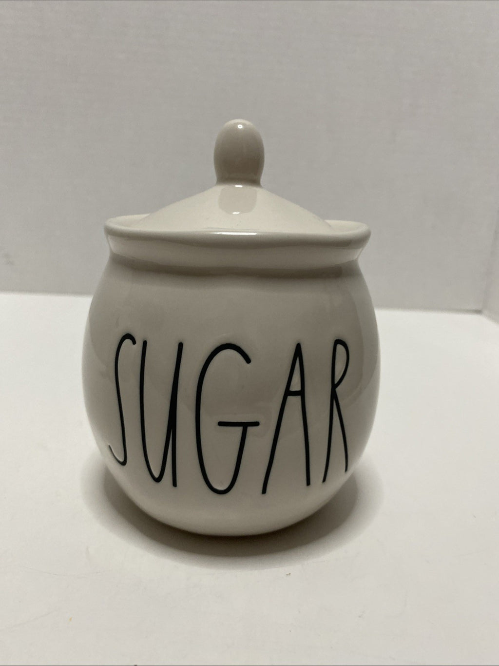 Rae Dunn Sugar Bowl "Sugar" with lid Approx. 4" tall warm white