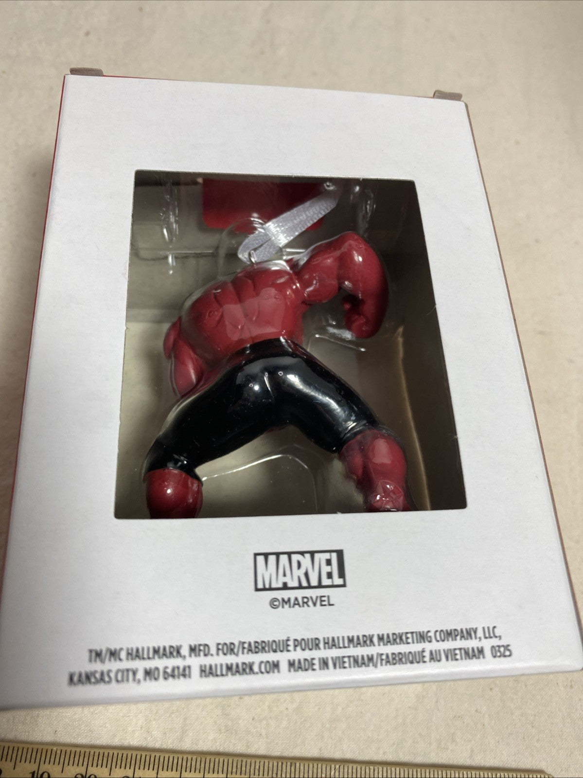 HALLMARK CHRISTMAS ORNAMENTS MARVEL RED HULK CAPTAIN AMERICA FRANCHISE 2025