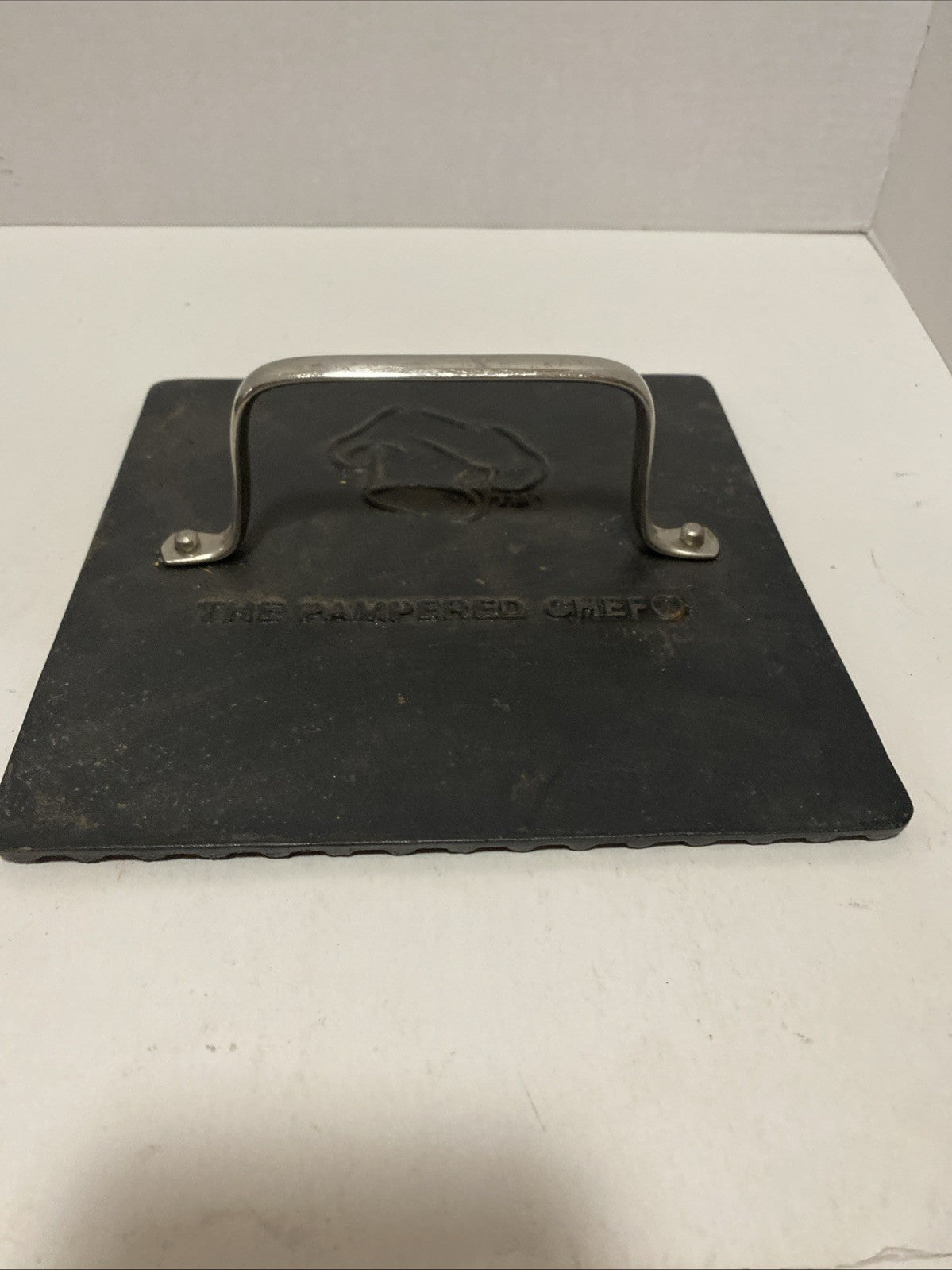 Pampered Chef Cast Iron Grill Pan Heavy Press Panini Burger Bacon 8.5" square