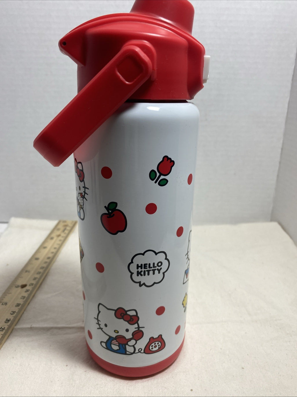 ZAK HELLO KITTY LEAK PROOF 20 0Z DRINK BOTTLE HOT OR COLD INSULATED