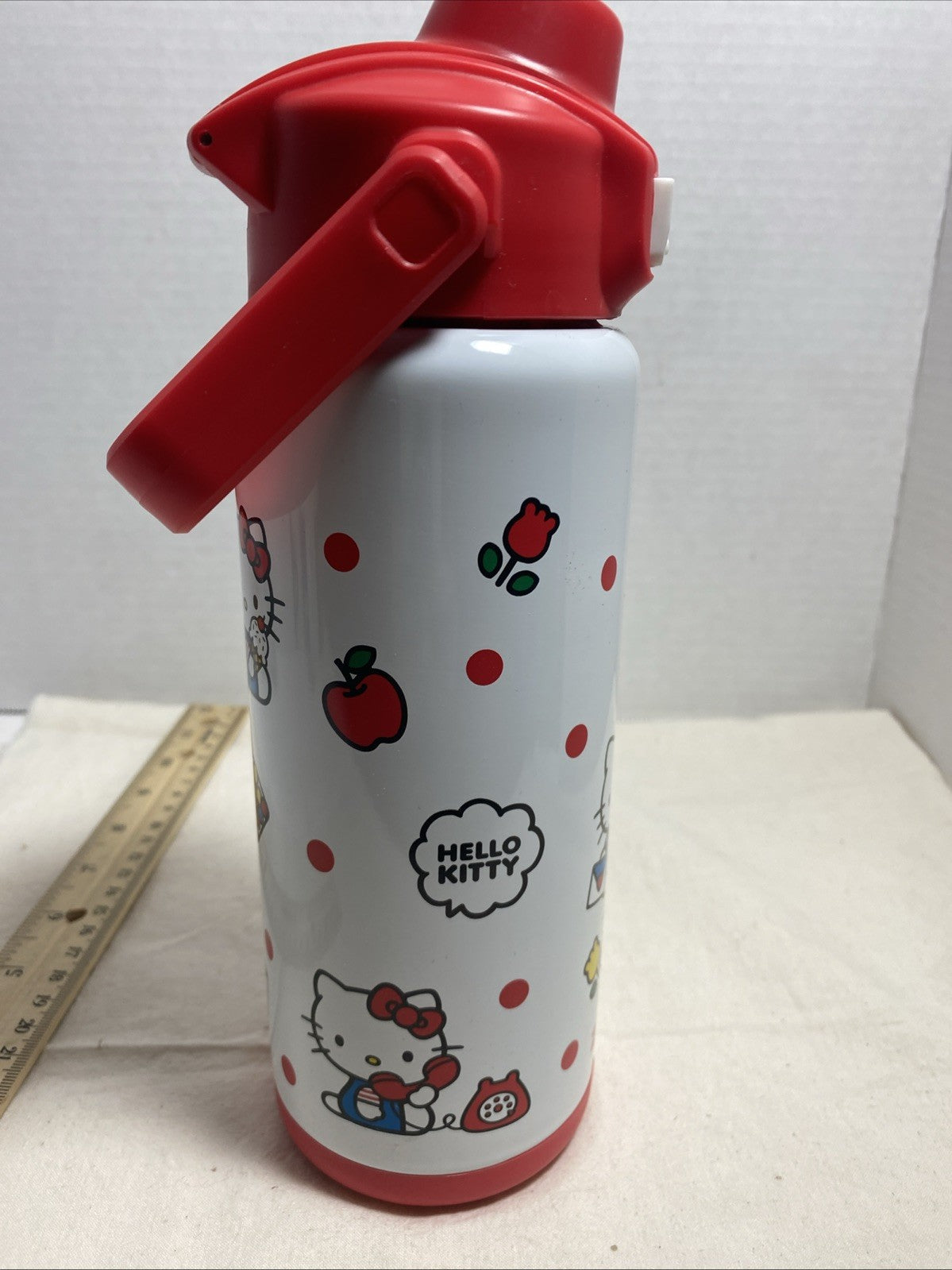 ZAK HELLO KITTY LEAK PROOF 20 0Z DRINK BOTTLE HOT OR COLD INSULATED