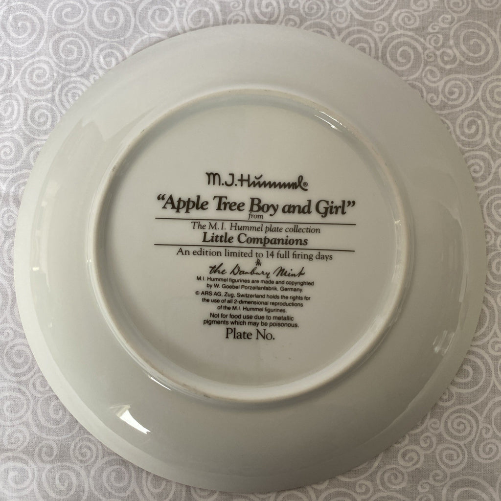 Hummel Apple Tree Boy & Girl Little Companions Collector Plate Danbury Mint