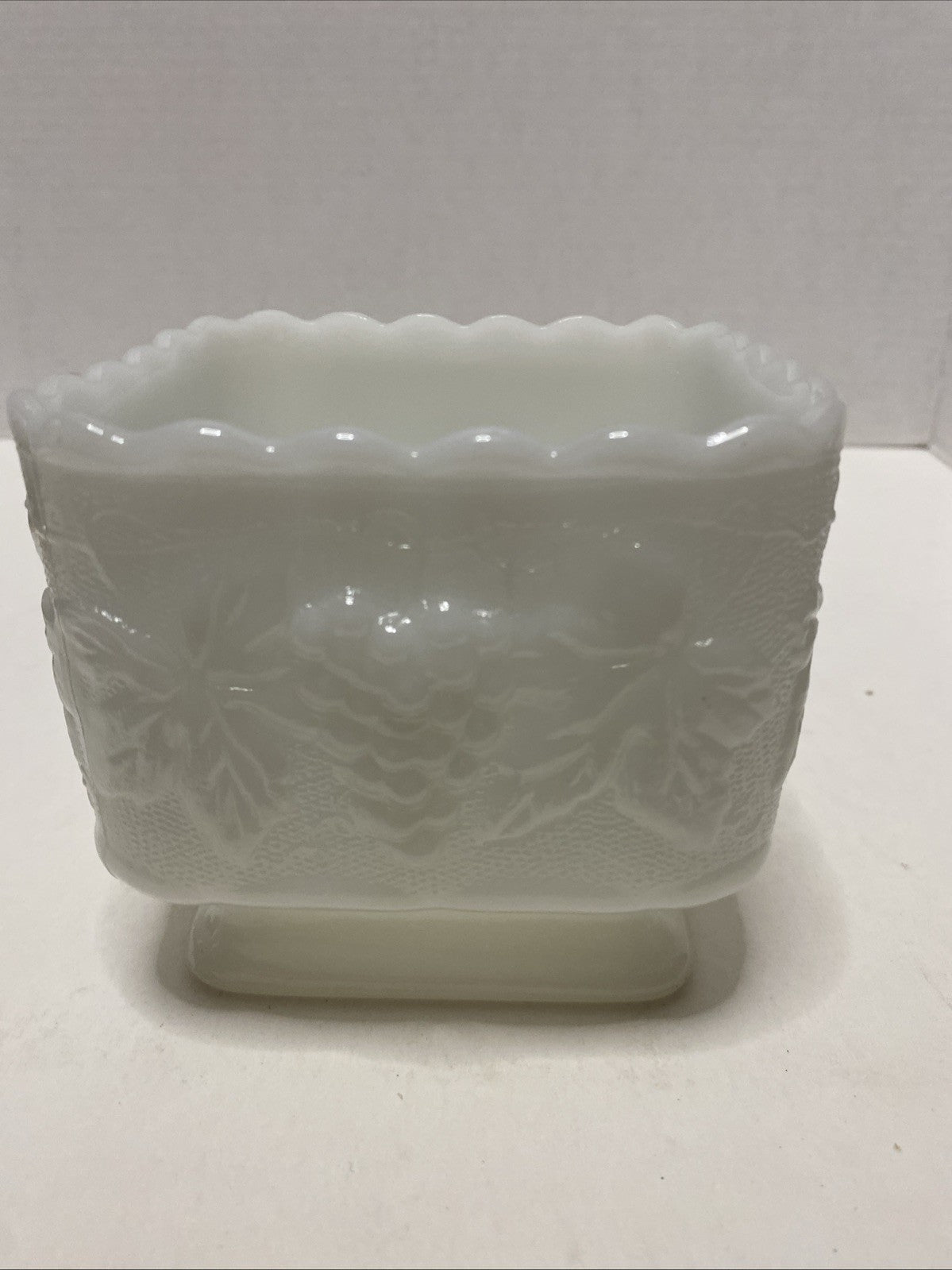 Vintage Square Footed White Milk Glass Candy Dish/Planter Harvest Grape Pattern 