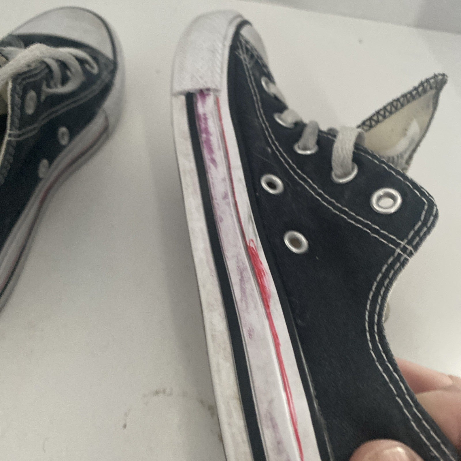 Converse All Stars Black And White Sneakers Shoes - Size 2.5