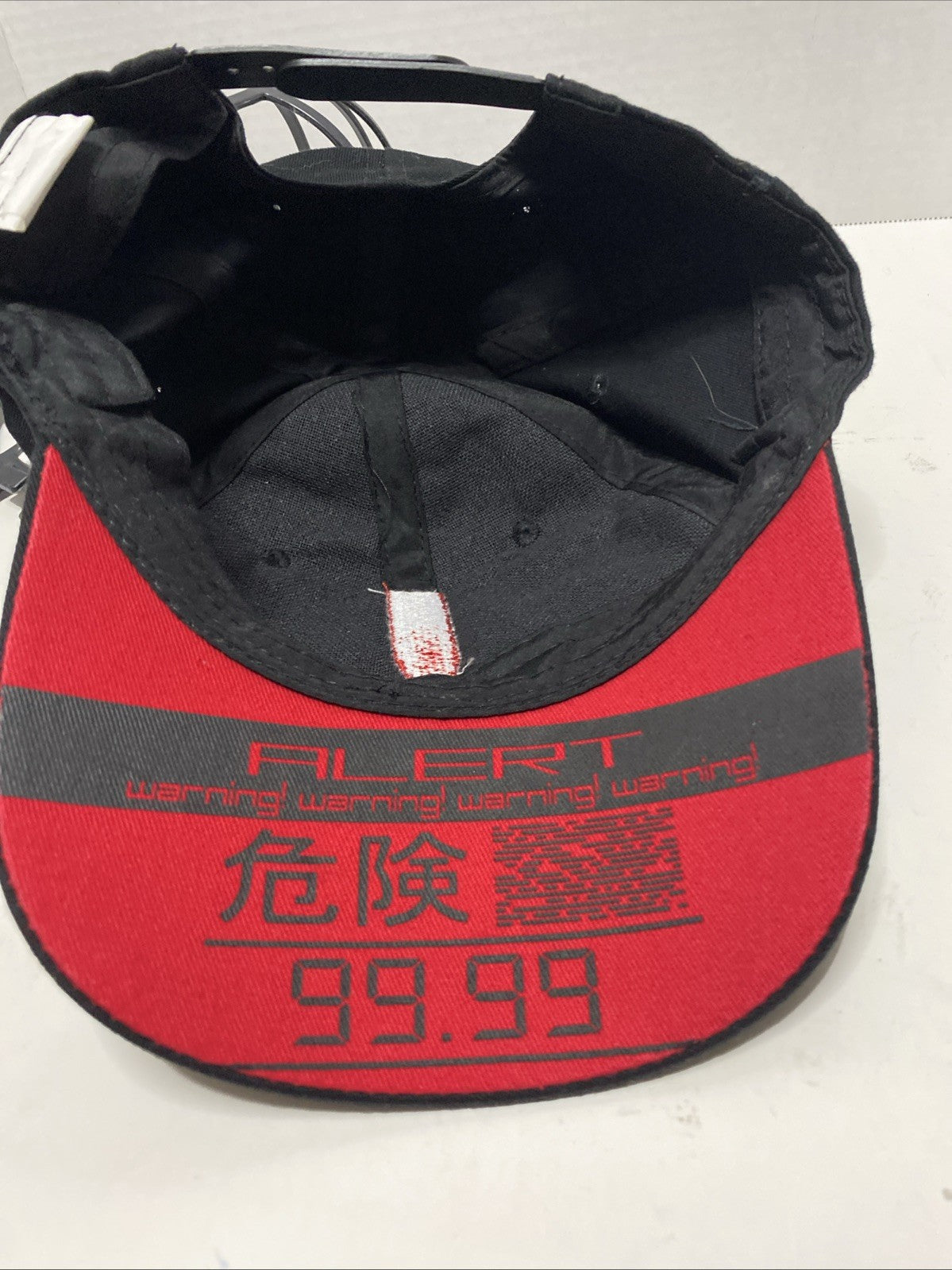 Loot Crate Alert 99.99 Video Gaming Metal Gear Solid Alert Hat New NOS 2017