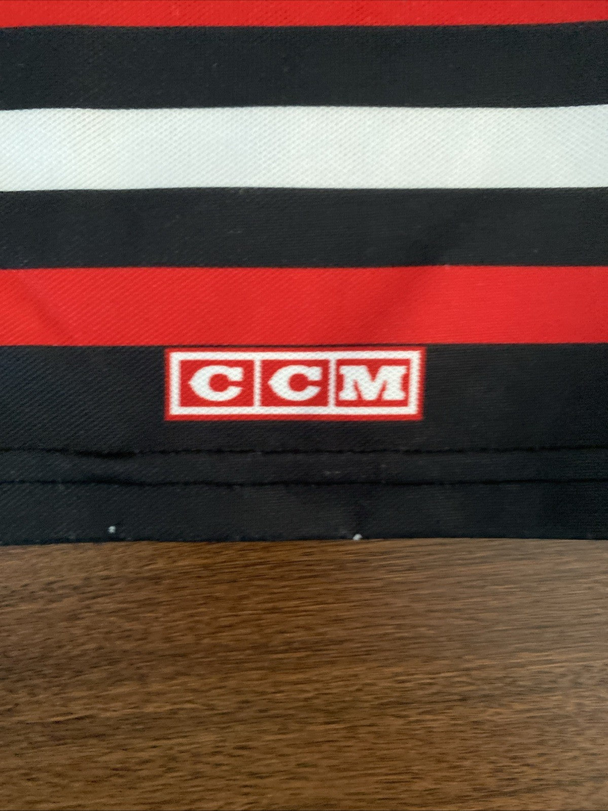 Vintage CCM Chicago Blackhawks Jersey Stitched Sewn Youth S/M Boys Kids 90s