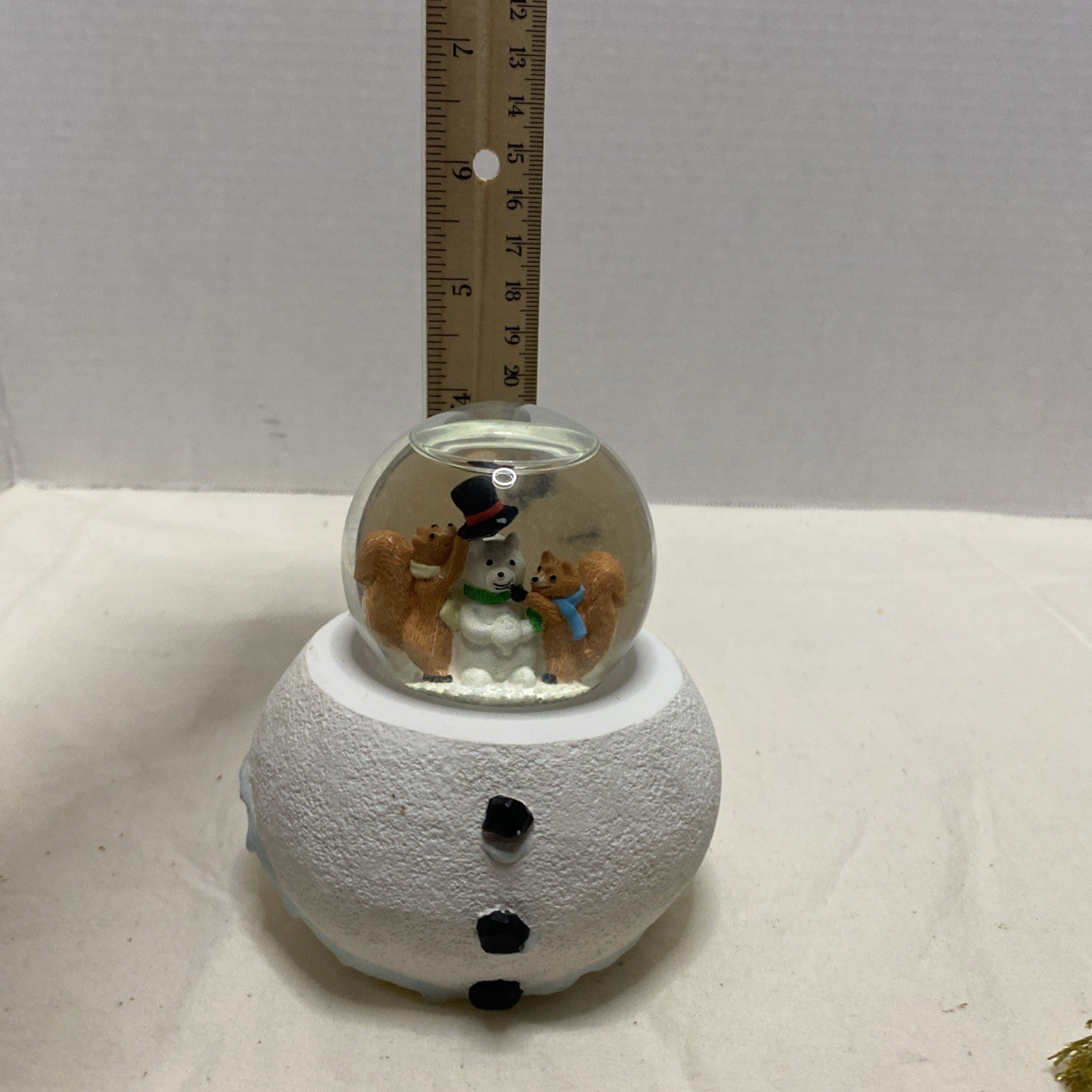Squirrels Snow Globe;  Table Top Christmas Decor