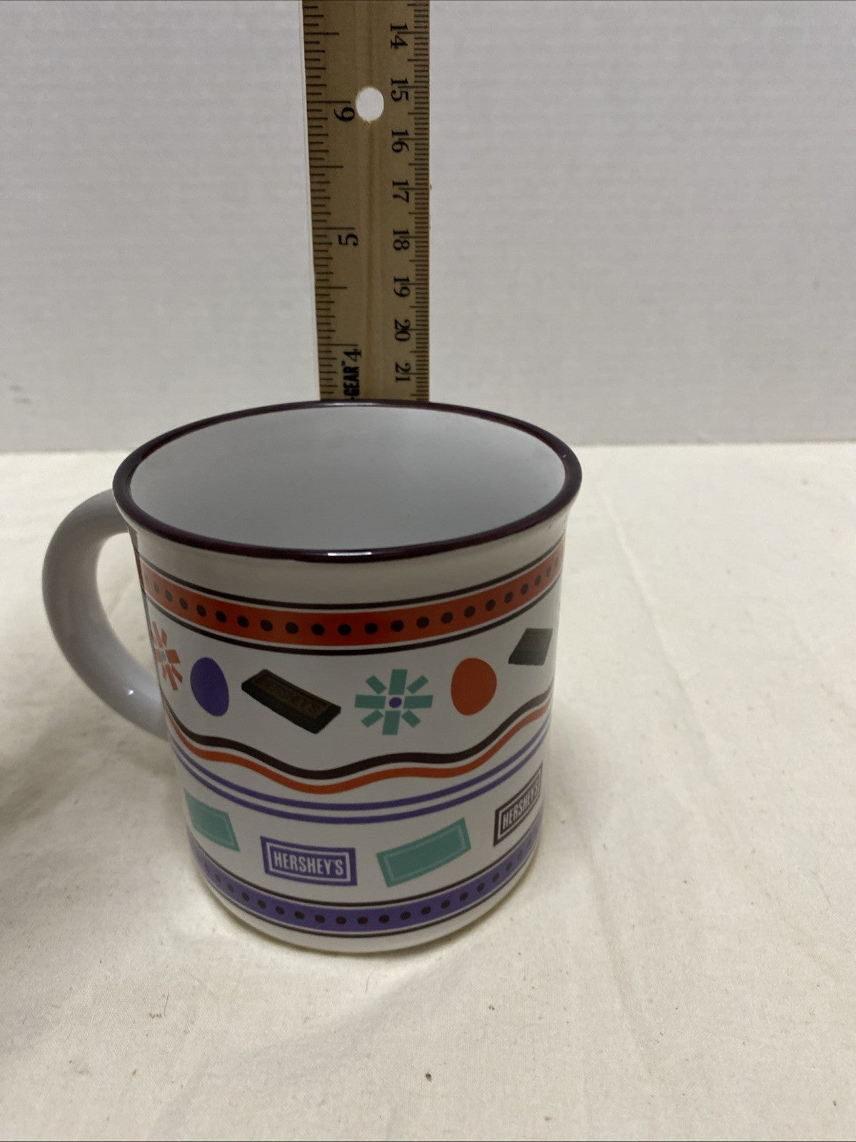 Hershey's Chocolate Cocoa Galerie Brown Orange Purple Coffee Tea Mug Cup