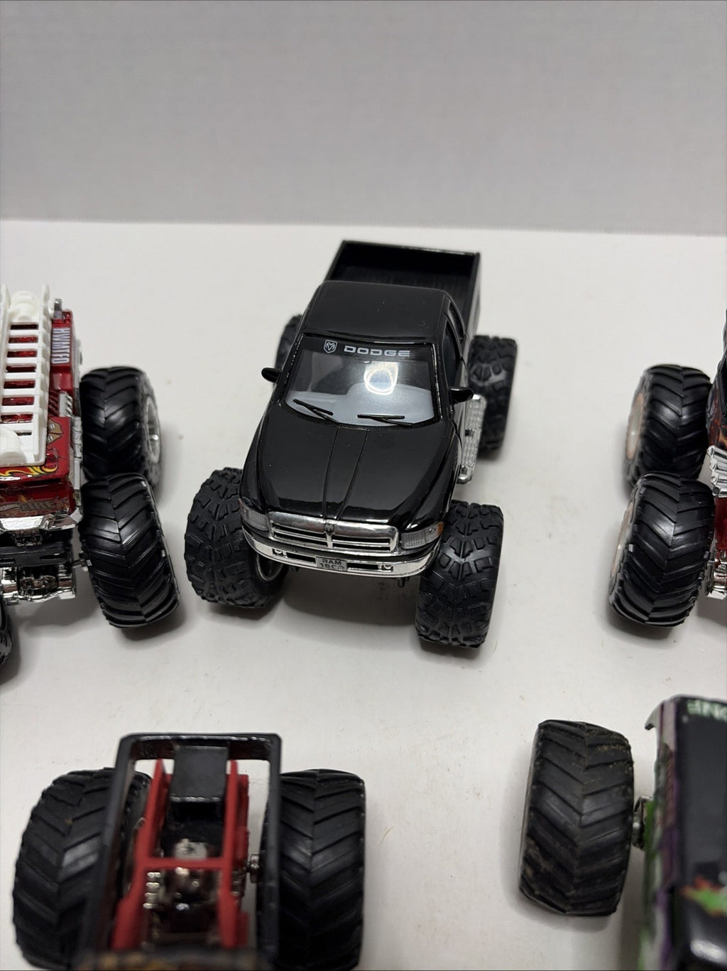 Monster Jam Lot Of 7 Diecast 1:64 Scale Monster Trucks
