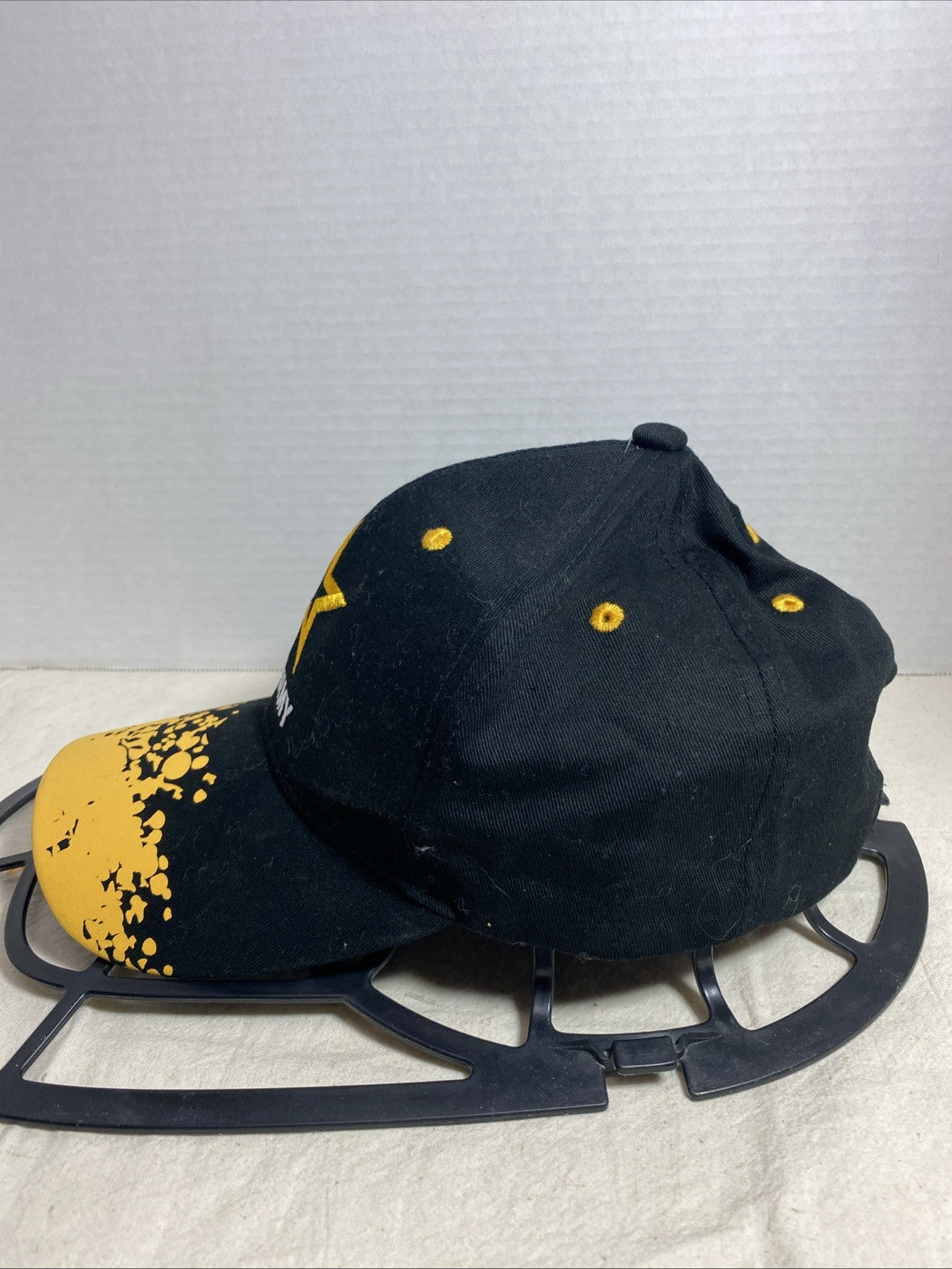 U.S. Army Strong Baseball Cap Black & Yellow Star Logo Adjustable Made in USA