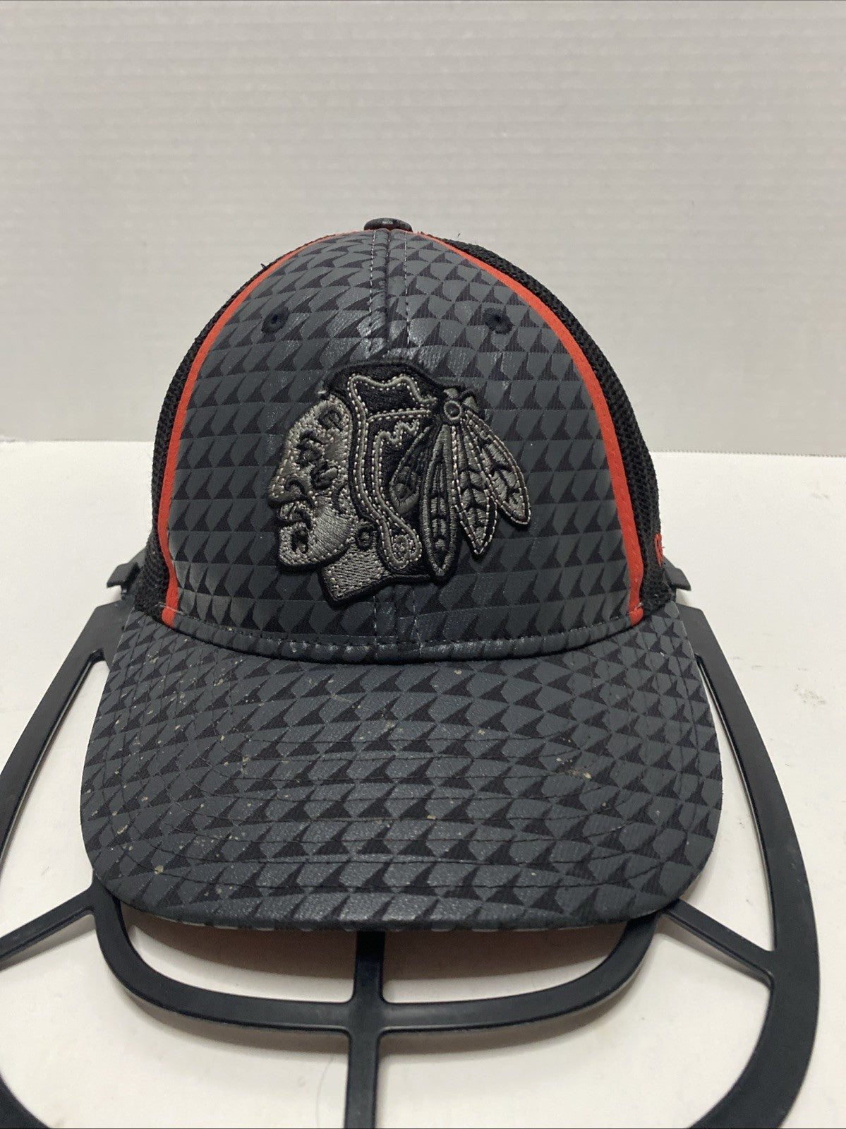 NHL Chicago Blackhawks Center Ice Reebok Black Snap back Mesh Adult Cap