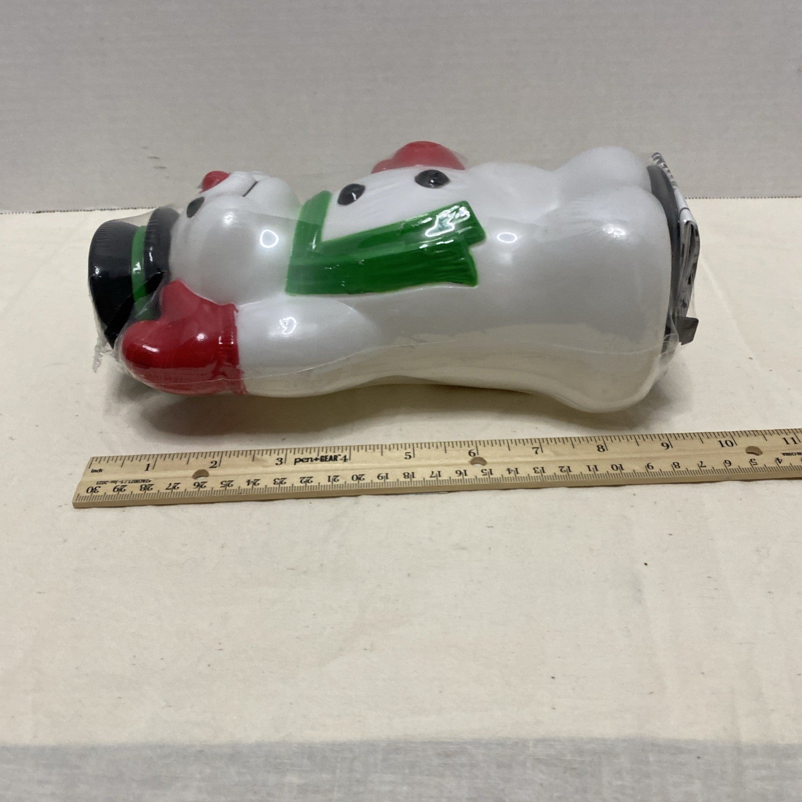 NEW 9" Christmas Waving Scarf & Hat Snowman Lighted Lamp Blow Mold General Foam