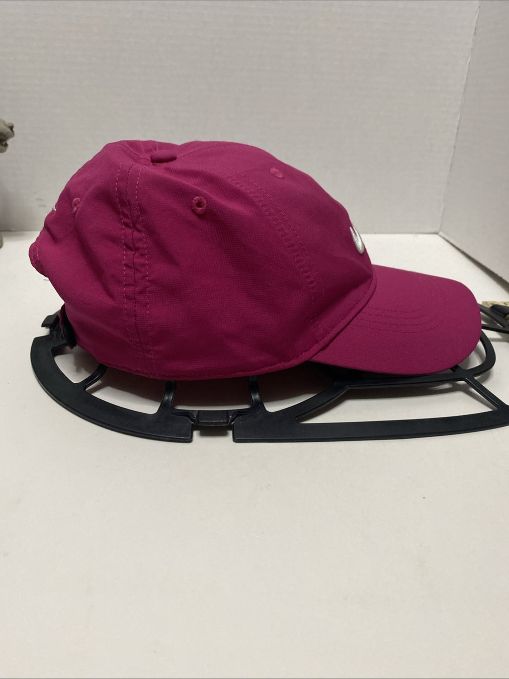 Nike Golf RZN Vapor Ball Cap Hat Pink White Swoosh Flexfit One Size