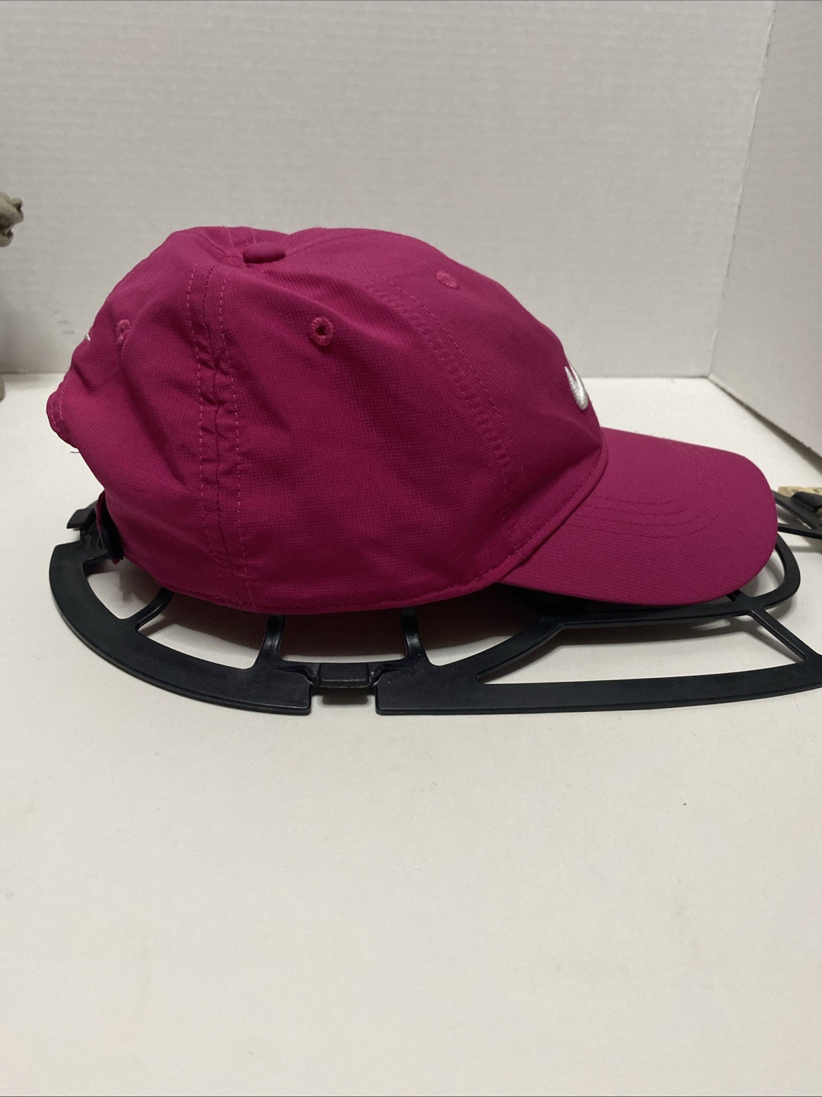 Nike Golf RZN Vapor Ball Cap Hat Pink White Swoosh Flexfit One Size