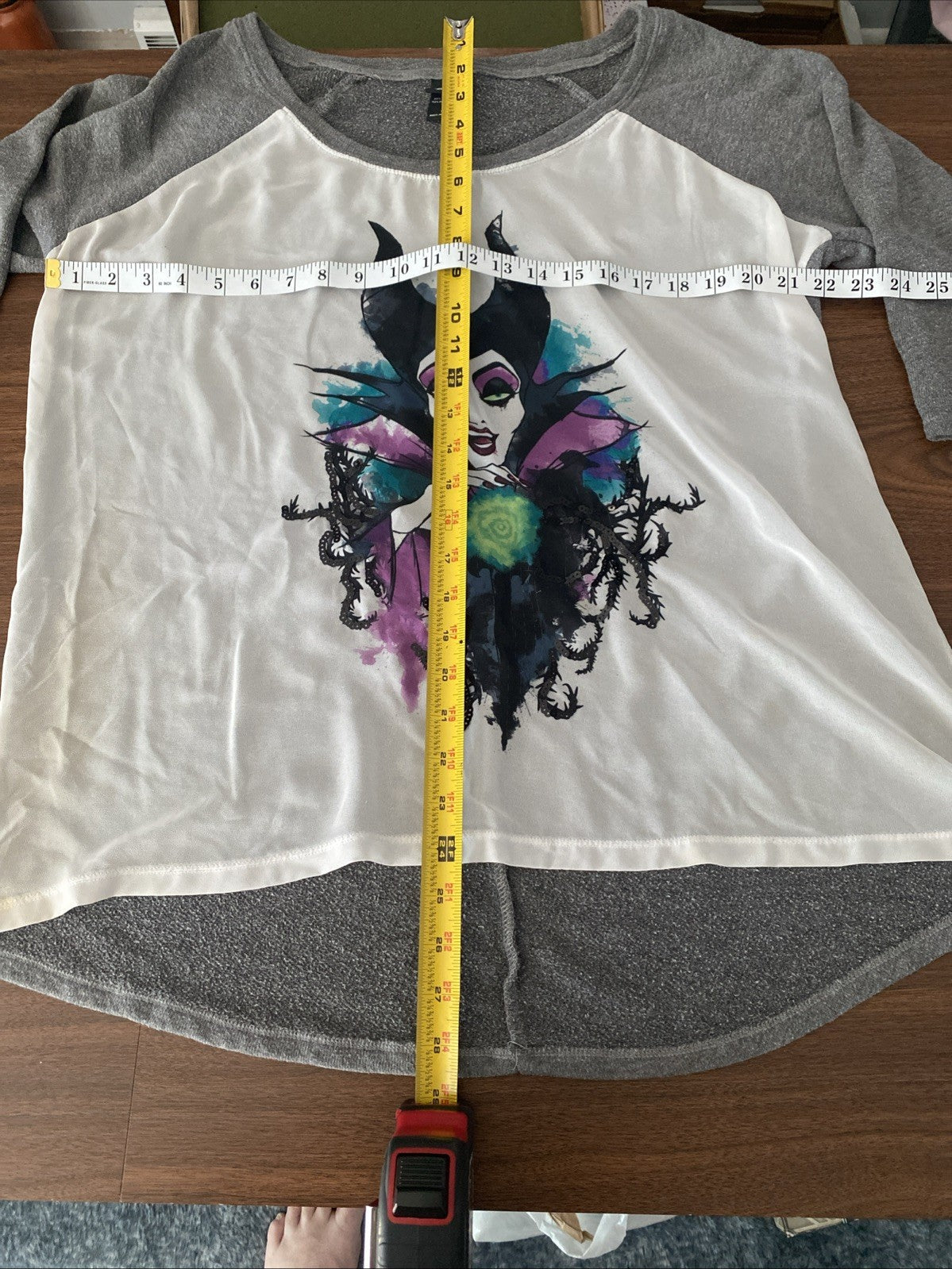 Disney maleficent women’s shirt size one please see picture for size free ship
