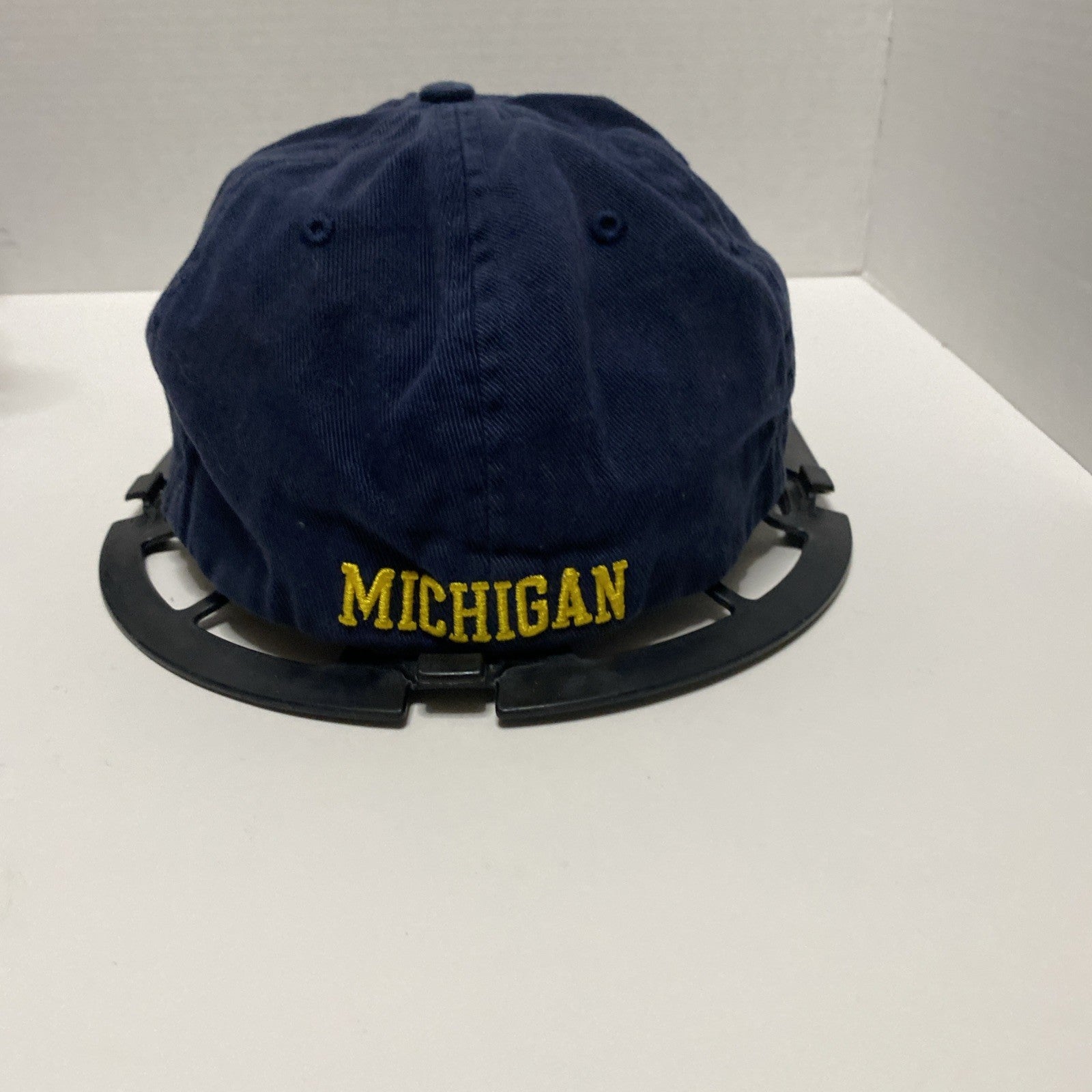 Michigan wolverine fitted Nike hat L/XL 