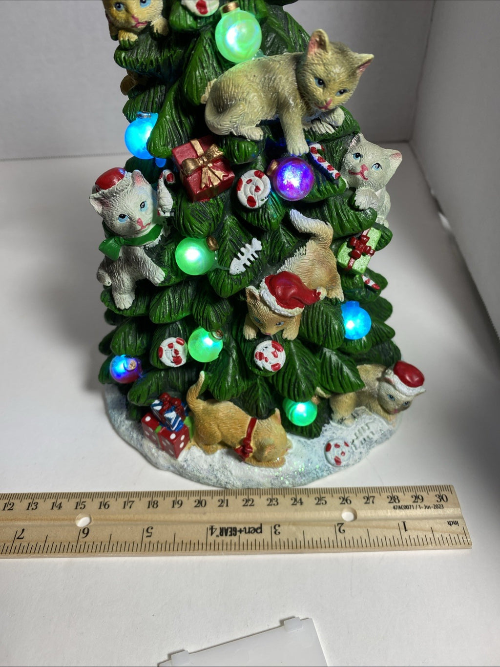 Kitty Holiday Christmas Tree Lakeside Collection Light Up Table Top Decor 9”