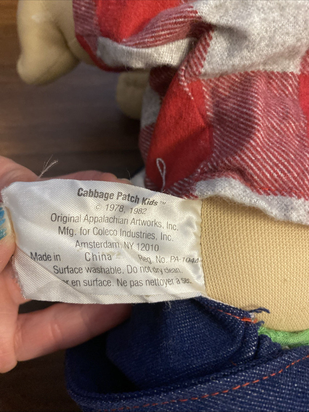 Cabbage Patch Doll  Boy Vintage 1985   Loop Hair & Blue Eyes with clothing