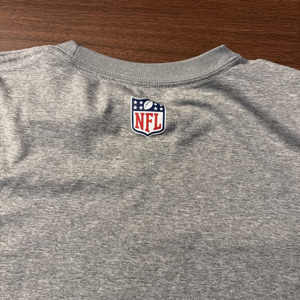 Las Vegas Raiders NFL Nike Mens Size Small Shirt Football Fan Activewear