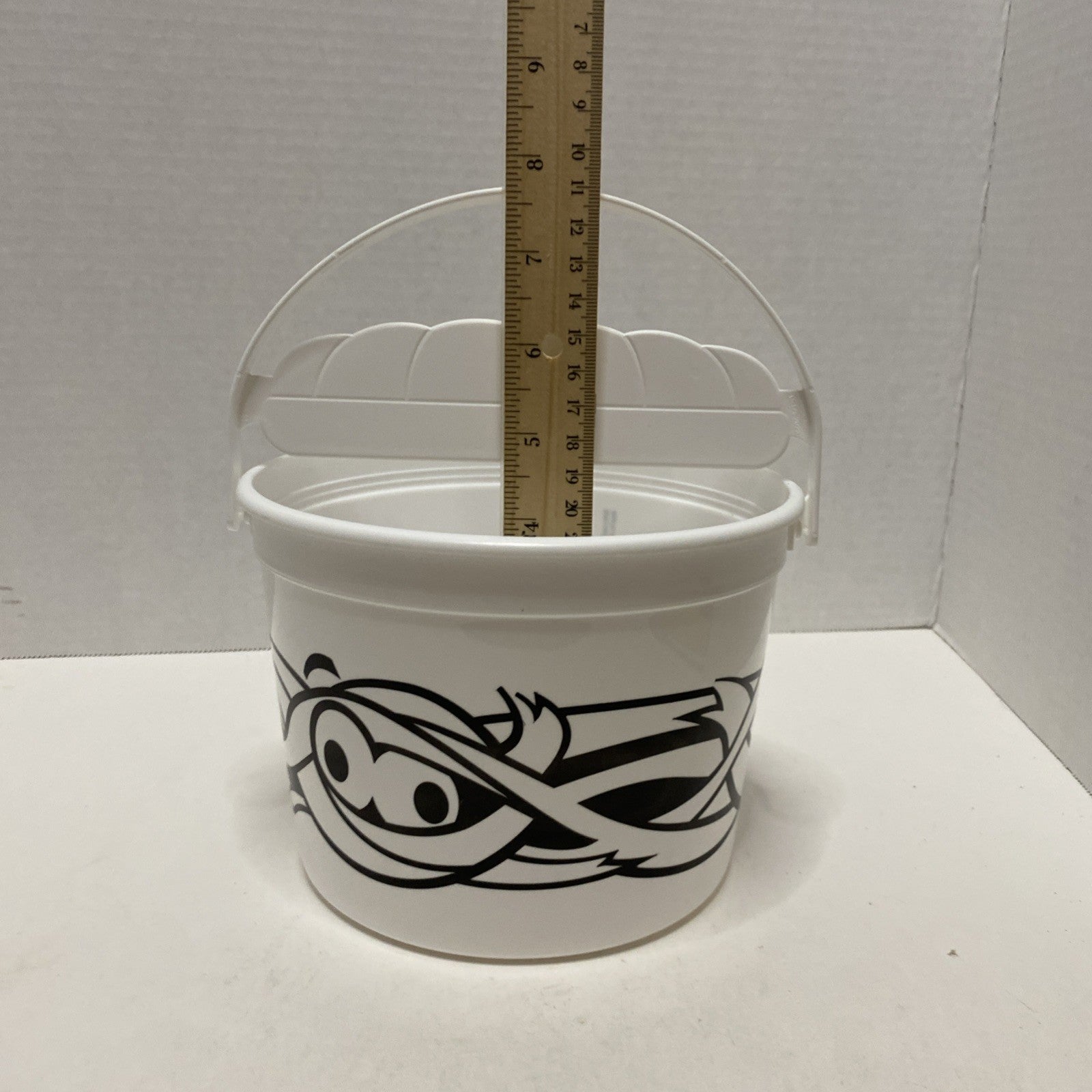 McDonalds Happy Meal Boo Bucket 2023 Mummy Halloween White Limited Edition