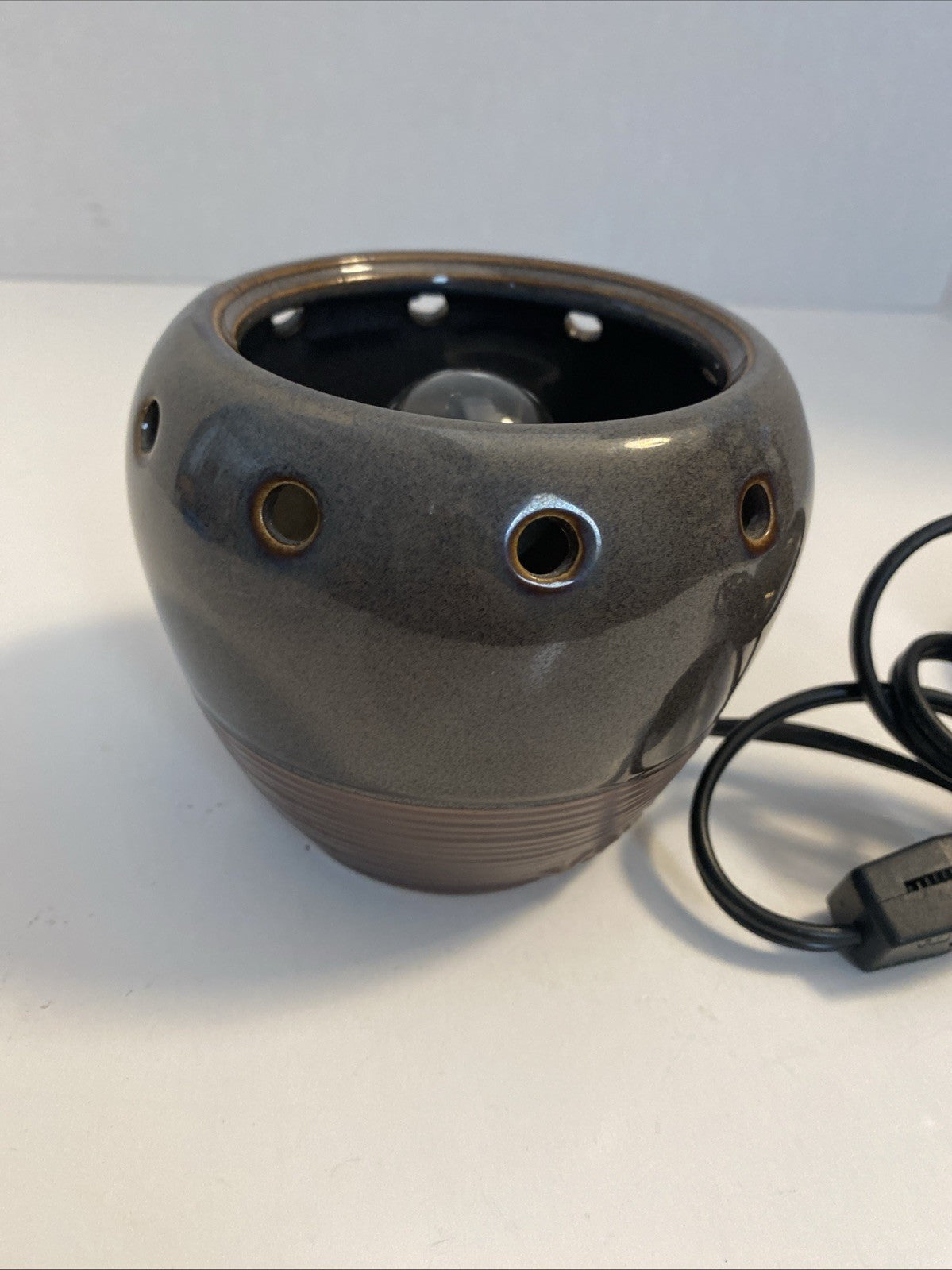 Scentsy Wax Warmer Limestone Pottery Crock Rustic EUC Genuine 