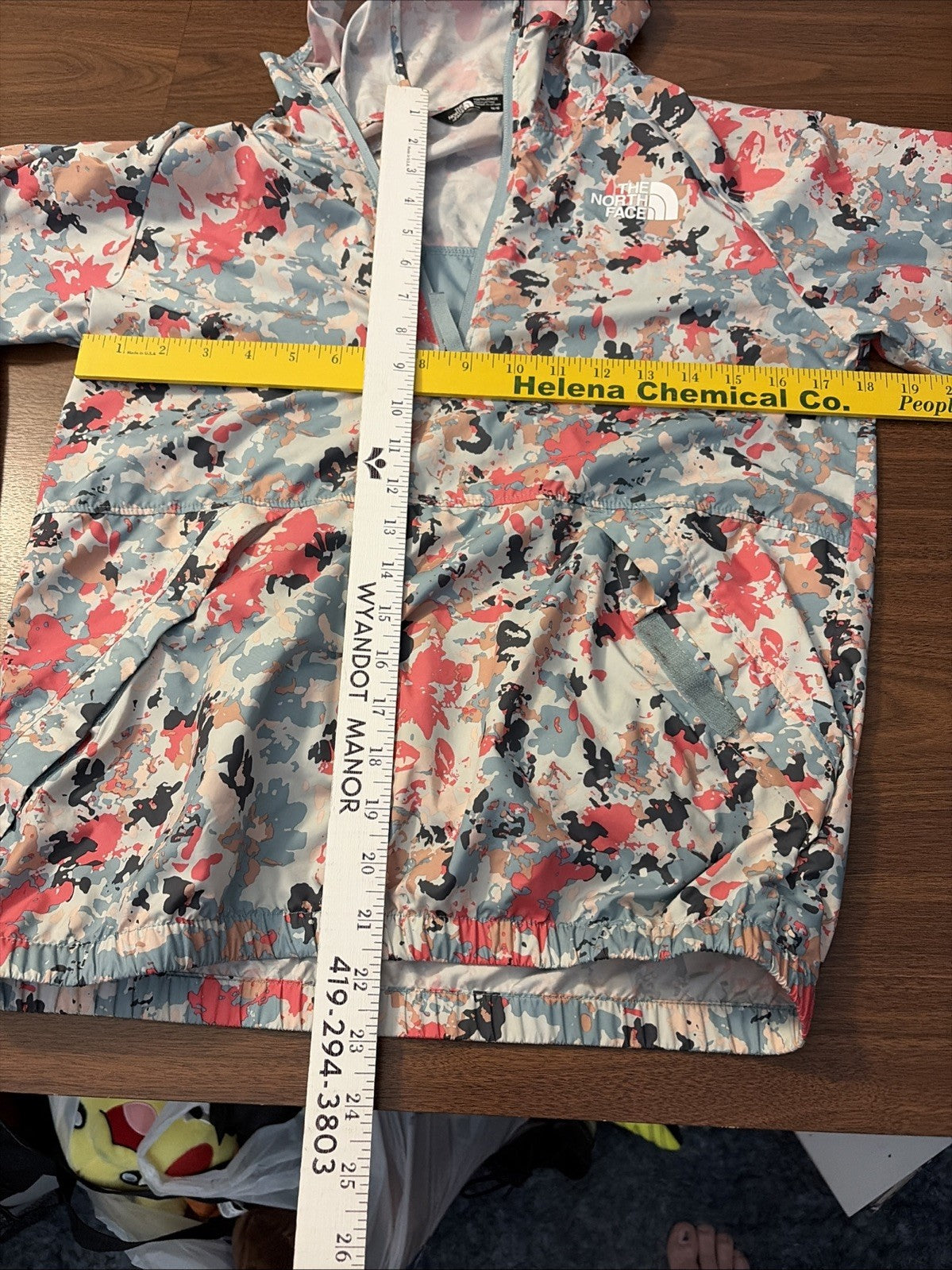 The North Face Youth/Junior 14/16 Windbreaker Backpack Conversion