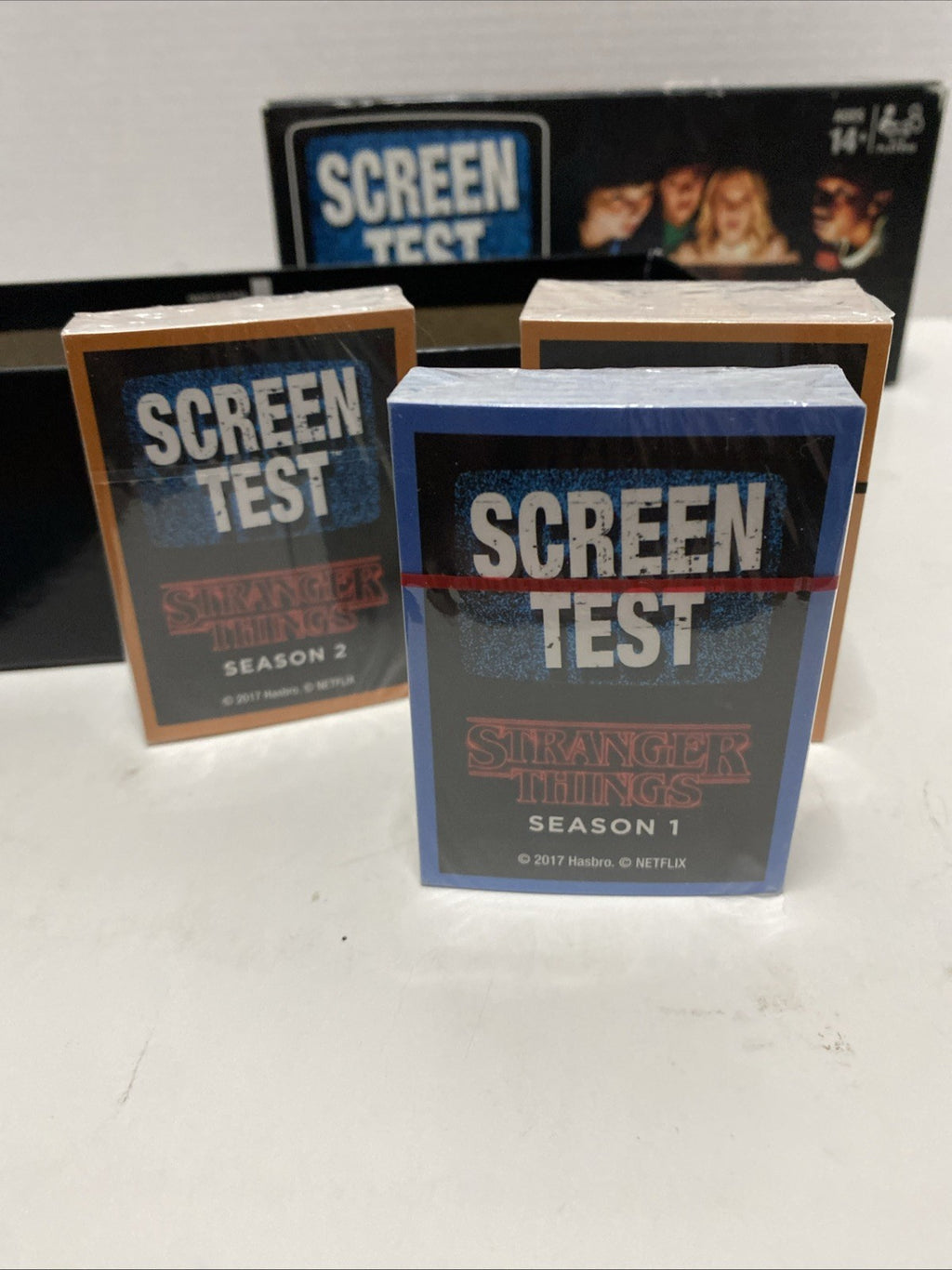 Screen Test- Stranger Things Season 1 and 2 Card Game - STRANGER THINGS GAME