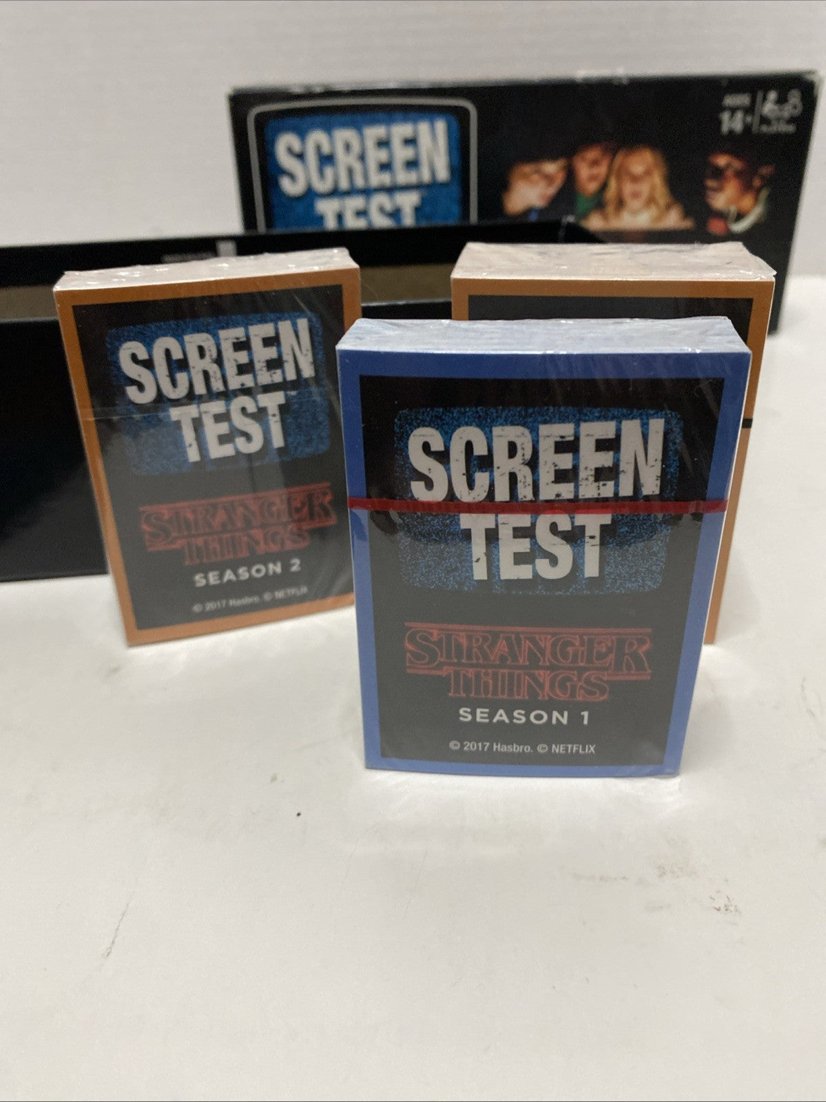 Screen Test- Stranger Things Season 1 and 2 Card Game - STRANGER THINGS GAME