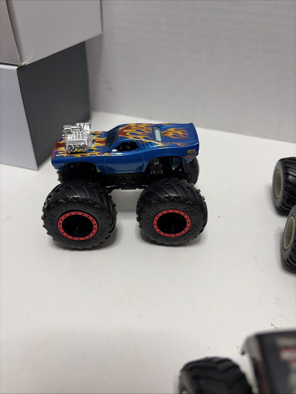 Monster Jam Lot Of 5 Diecast 1:64 Scale Monster Trucks