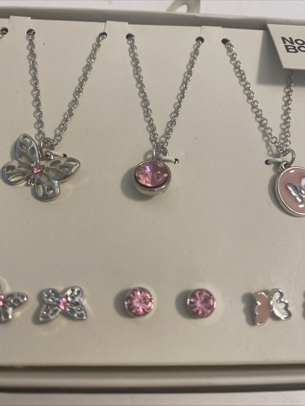 No Boundaries Five necklaces and Matching earrings sets