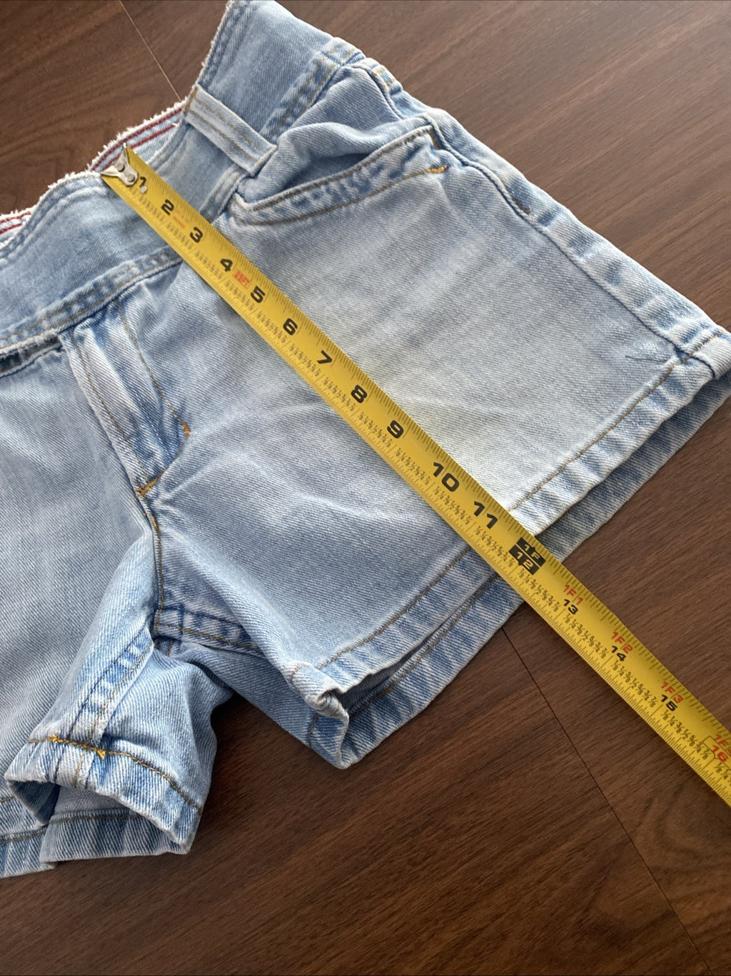 Tommy Hilfiger girls size 4 denim shorts
