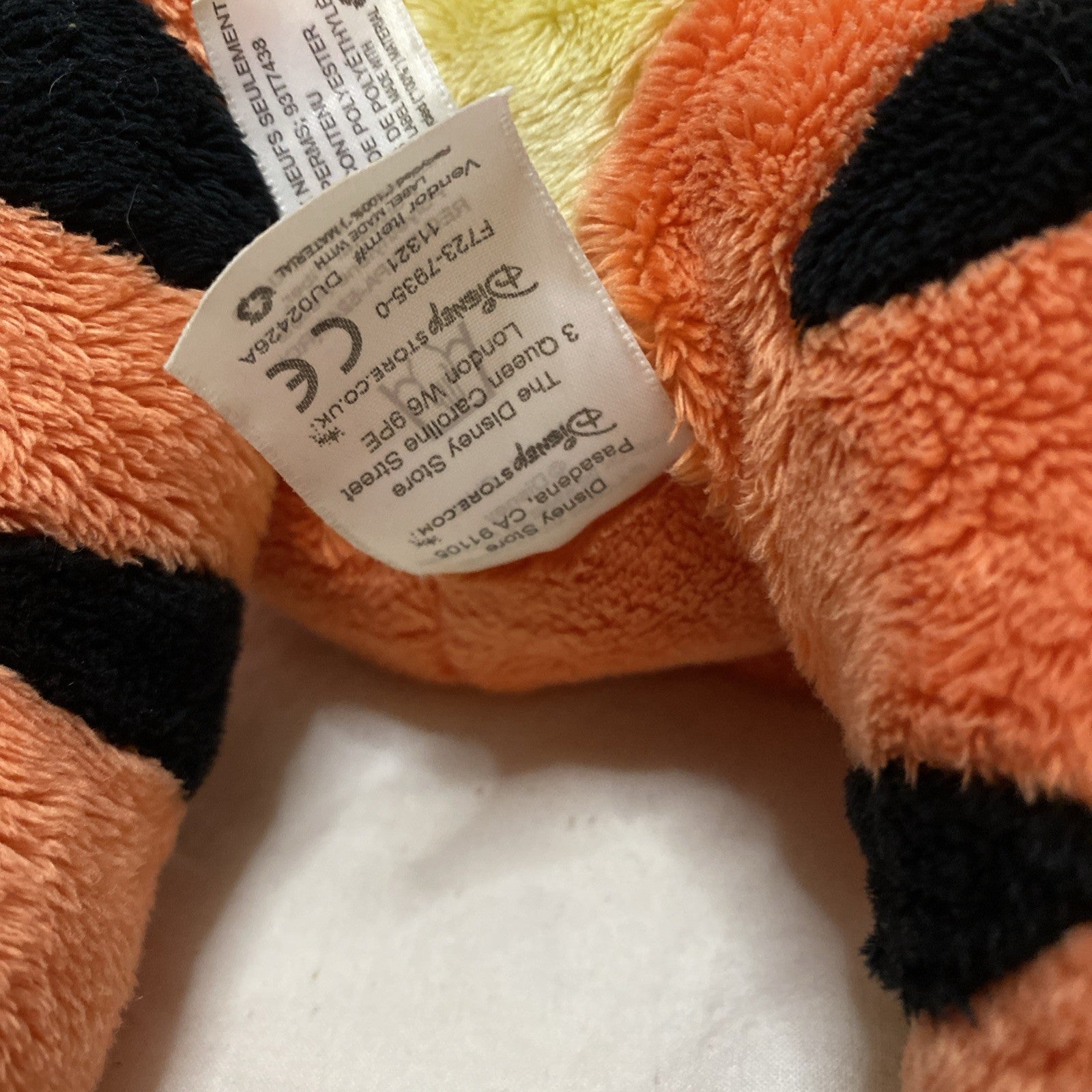 Tigger Winnie the Pooh Disney Store Patch Floppy Head Plush Stuffed Animal 18”