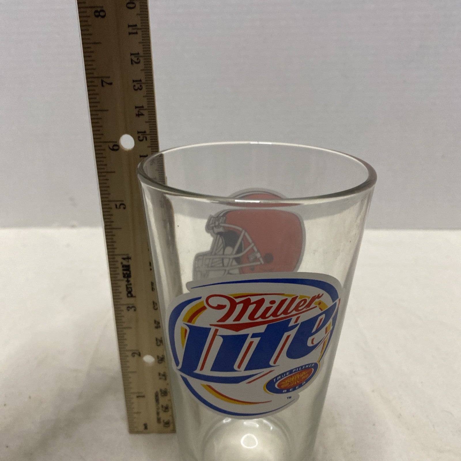 MILLER LITE 16 OZS, PINT BEER GLASS 6" TALL HEAVY DUTY GLASS Cleveland Browns