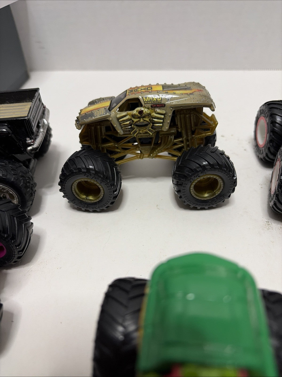 Monster Jam Lot Of 7 Diecast 1:64 Scale Monster Trucks