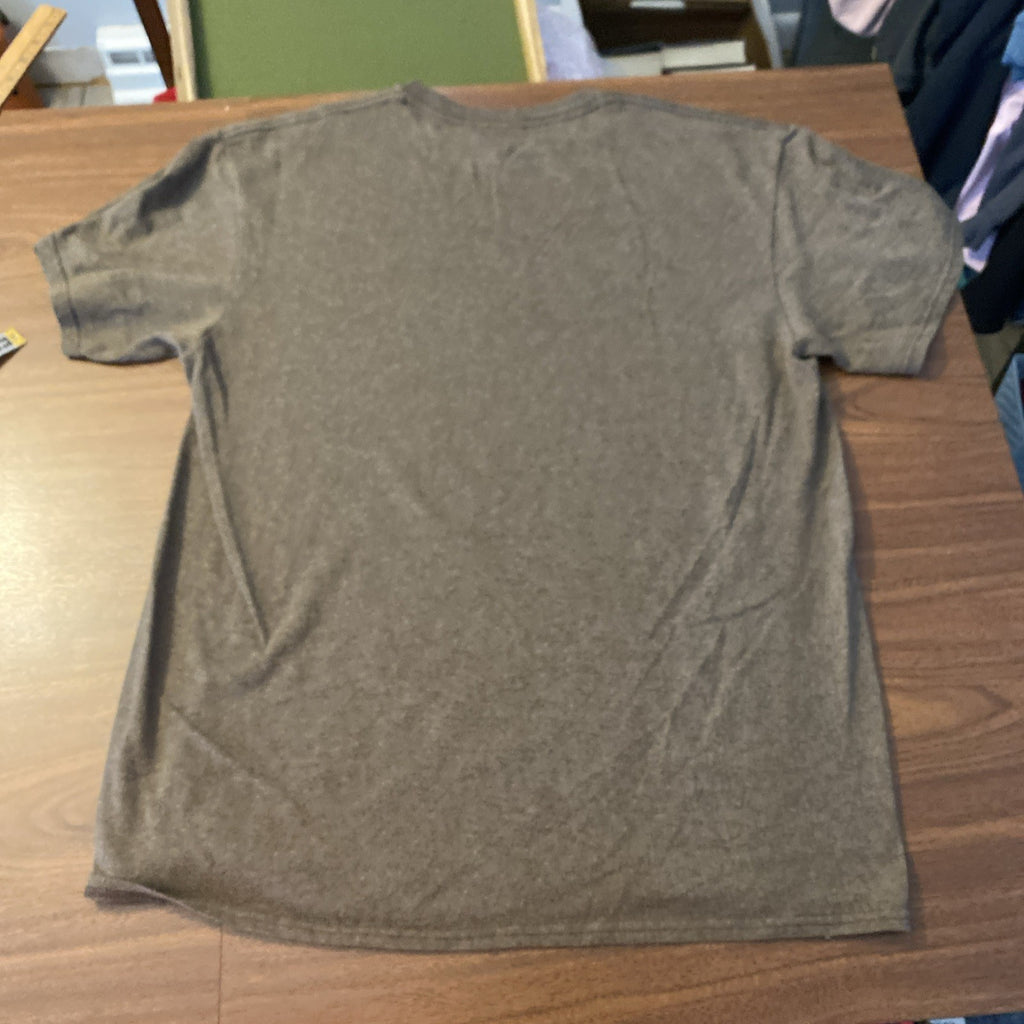 Artesian’s large T-shirt Mackinac Island is short sleeve shirt