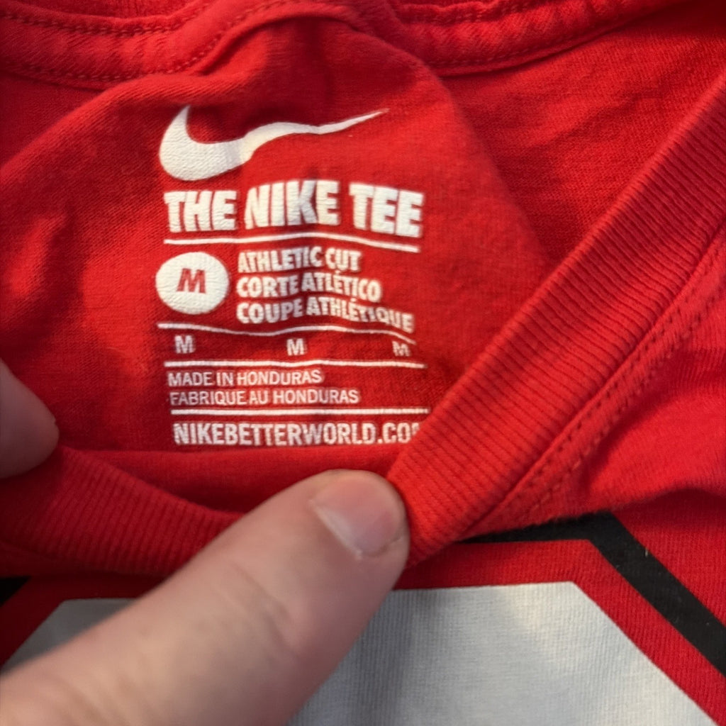 Women's Nike Ohio State Buckeyes T-Shirt - Size Medium M