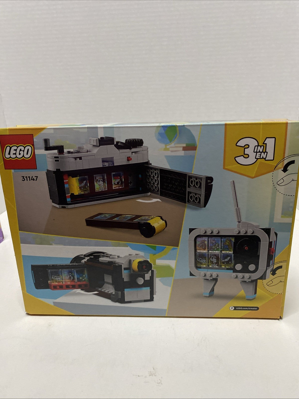 Lego Creator  #31147 3 In 1 Retro Camera 261 Pieces Video Camcorder TV  Sealed